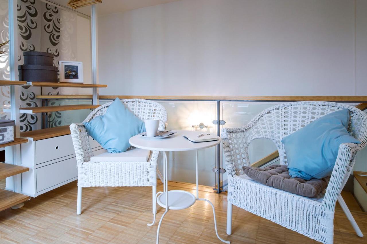 Modern Apartment Charvatova Прага Экстерьер фото