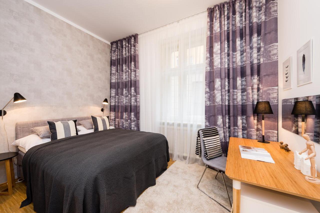 Modern Apartment Charvatova Прага Экстерьер фото